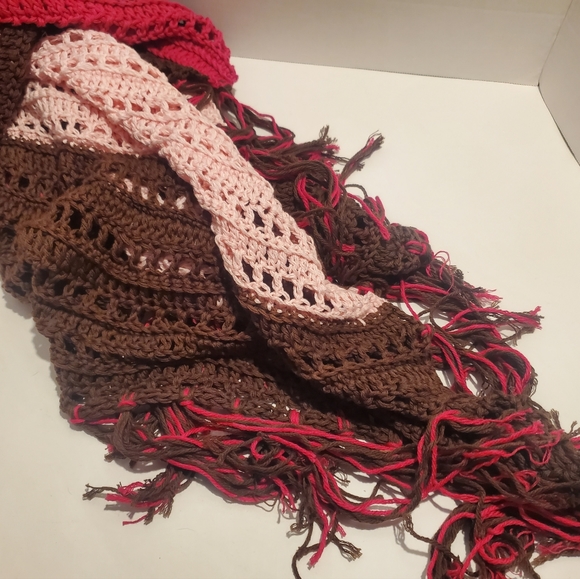 Handmade Afghan Poncho Pink & Brown W Fringe Bottom App 58" - Picture 6 of 6
